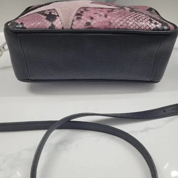 Leather Star Golden Goose Shoulder Bag - Picture 8 of 16